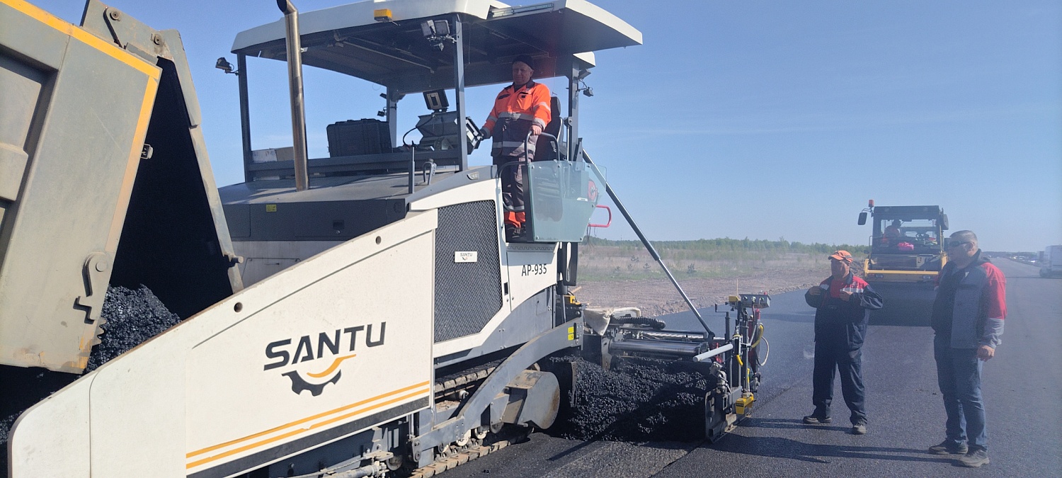 Тест-драйв асфальтоукладчика SANTU AP 935 в компании ООО «Автобан»